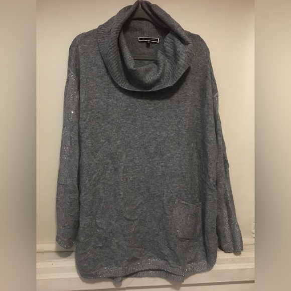 Oversized Loose Turtleneck Sweater - Picture 8 of 8